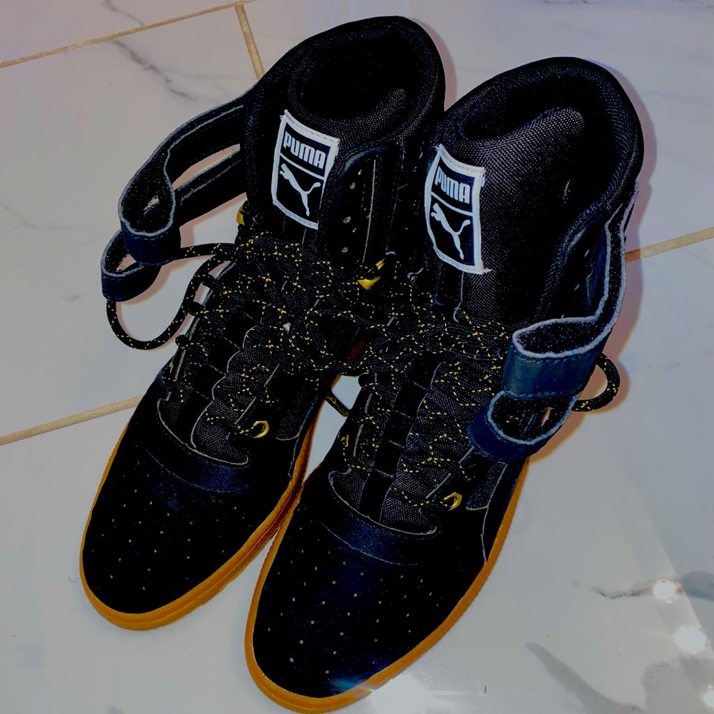 High Top Puma Contact Sneakers